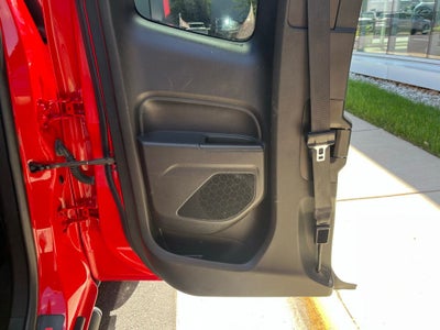 2017 Chevrolet Colorado WT 4WD | Custom Special Edition Pkg | Tow Pkg
