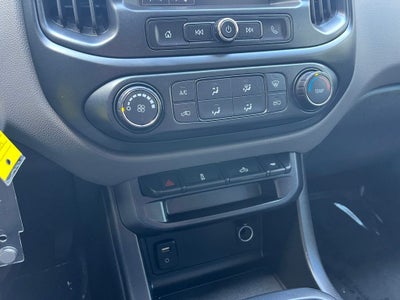 2017 Chevrolet Colorado WT 4WD | Custom Special Edition Pkg | Tow Pkg