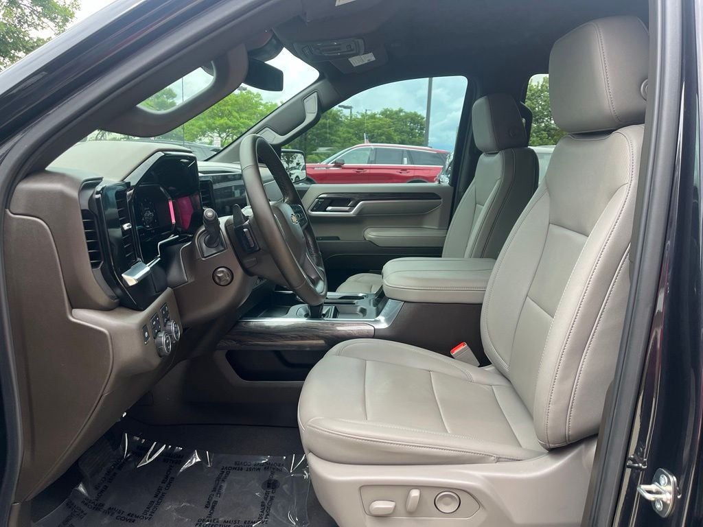2024 Chevrolet Silverado 1500 LTZ 4WD | Convenience Pkg | Z71 Off-Road Pkg