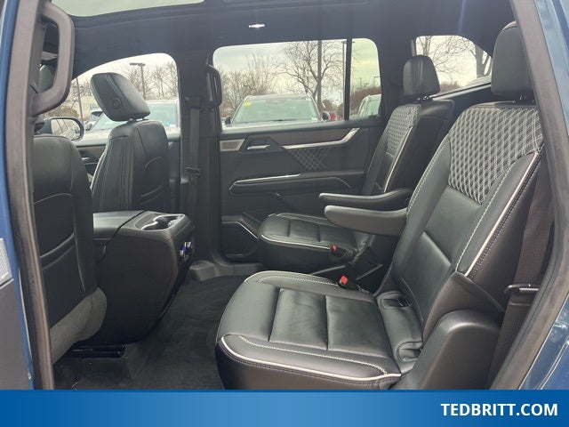 2025 GMC Acadia Denali AWD | Pano Roof | 360 Cam | Reserve Pkg