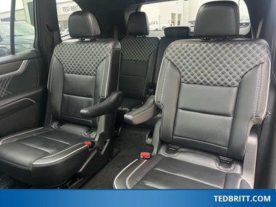 2025 GMC Acadia Denali AWD | Pano Roof | 360 Cam | Reserve Pkg