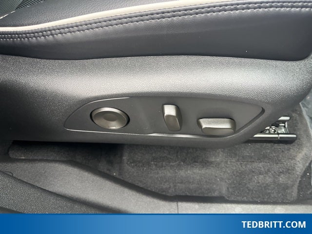 2025 GMC Acadia Denali AWD | Pano Roof | 360 Cam | Reserve Pkg