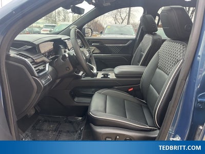 2025 GMC Acadia Denali AWD | Pano Roof | 360 Cam | Reserve Pkg