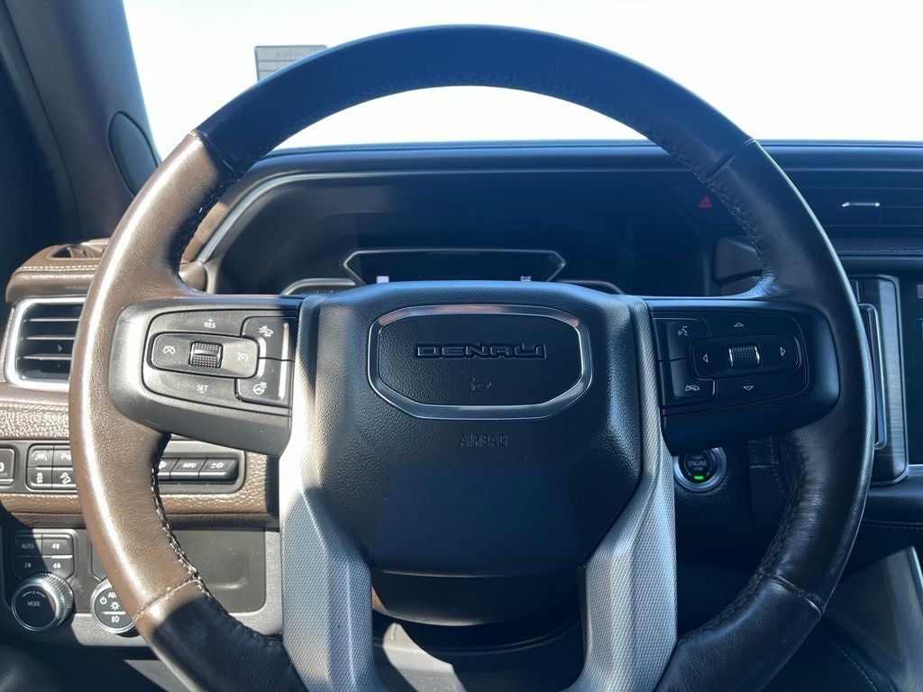 2021 GMC Yukon XL Denali 4WD | Premium Pkg | Pano Roof | BLIS