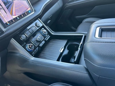 2021 GMC Yukon XL Denali 4WD | Premium Pkg | Pano Roof | BLIS