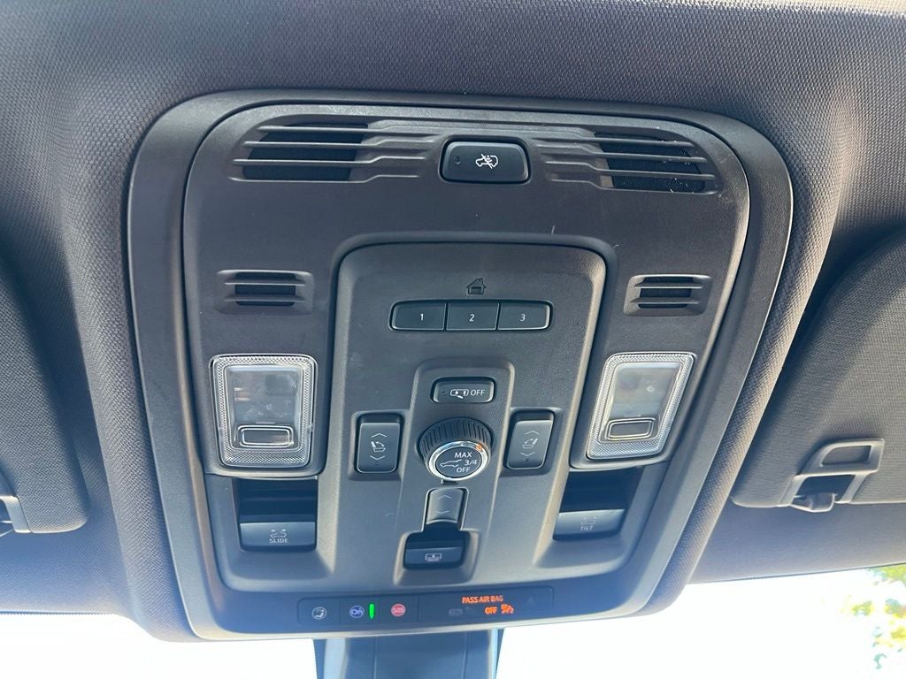 2021 GMC Yukon XL Denali 4WD | Premium Pkg | Pano Roof | BLIS
