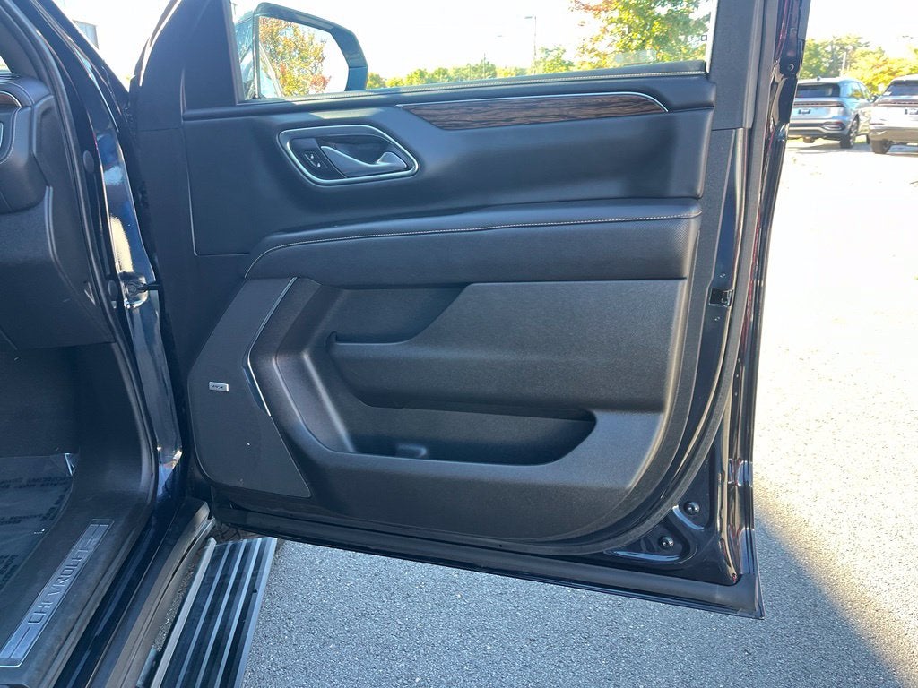 2021 Chevrolet Suburban Premier 4WD | Pano Roof | 360 Cam | Premium Pkg