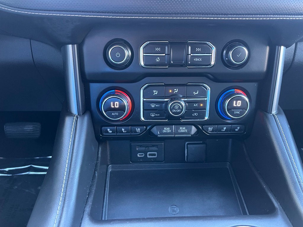 2021 Chevrolet Suburban Premier 4WD | Pano Roof | 360 Cam | Premium Pkg