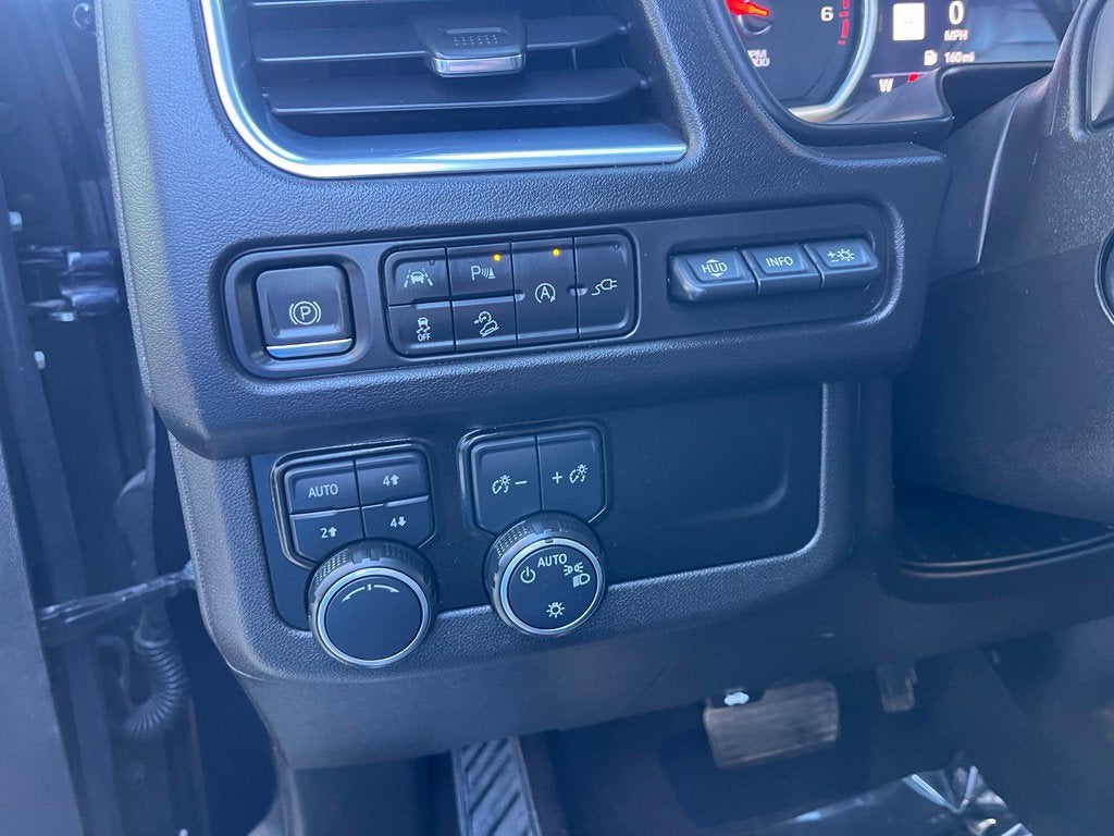 2021 Chevrolet Suburban Premier 4WD | Pano Roof | 360 Cam | Premium Pkg