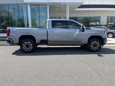 2025 GMC Sierra 2500HD Denali Ultimate 4WD | Gooseneck/5th Wheel Package