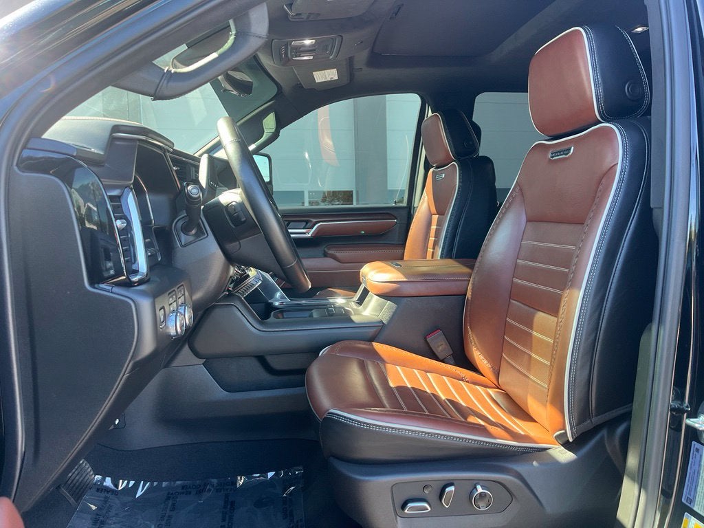 2026 GMC Sierra 3500HD Denali Ultimate DRW 4WD | Pano Roof | 5th Wheel Pkg