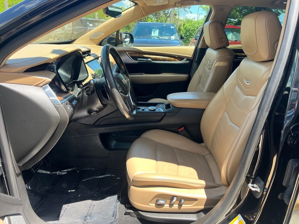 2021 Cadillac XT5 Premium Luxury | Platinum Pkg | Enhanced Visibility & Tech Pkg