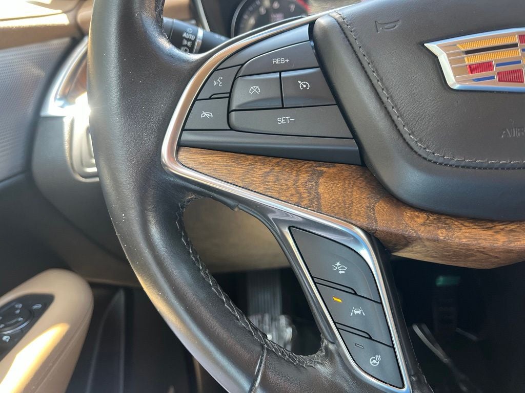 2021 Cadillac XT5 Premium Luxury | Platinum Pkg | Enhanced Visibility & Tech Pkg