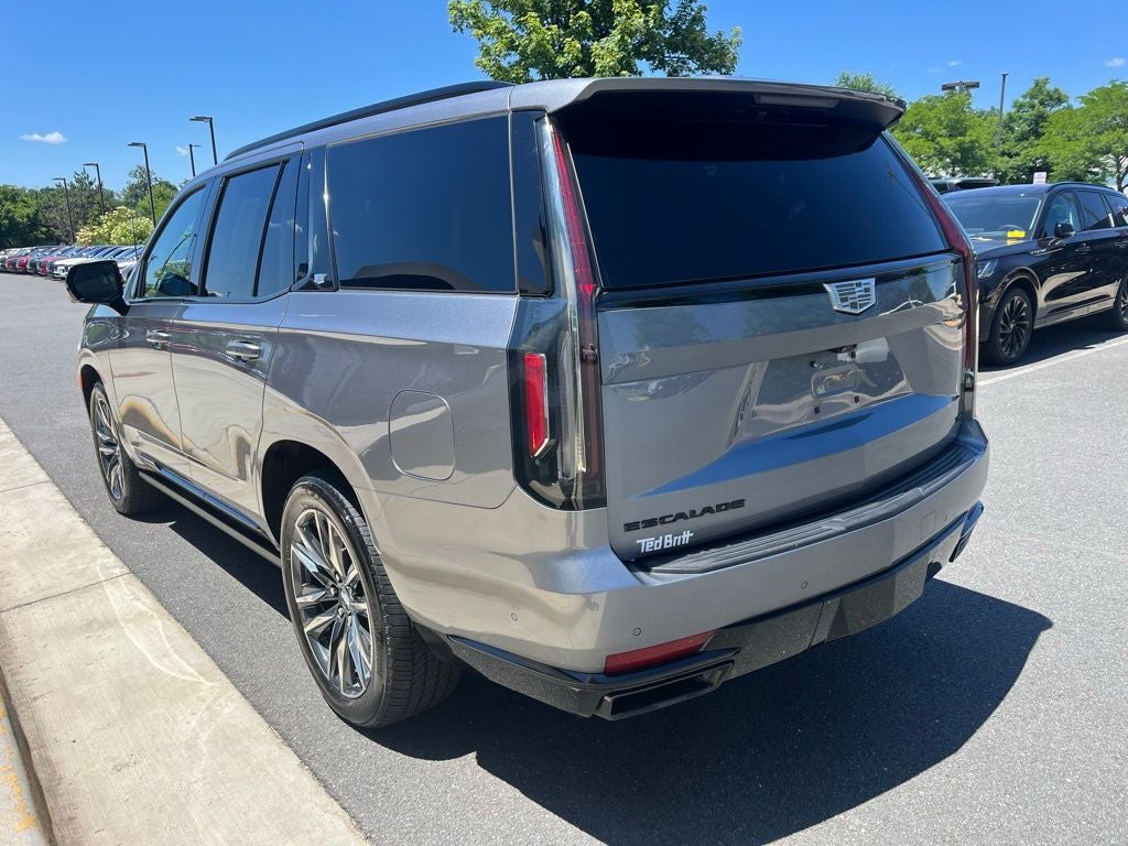 2022 Cadillac Escalade Sport 4WD | Touring Pkg | Rear Media Pkg | Supercruise