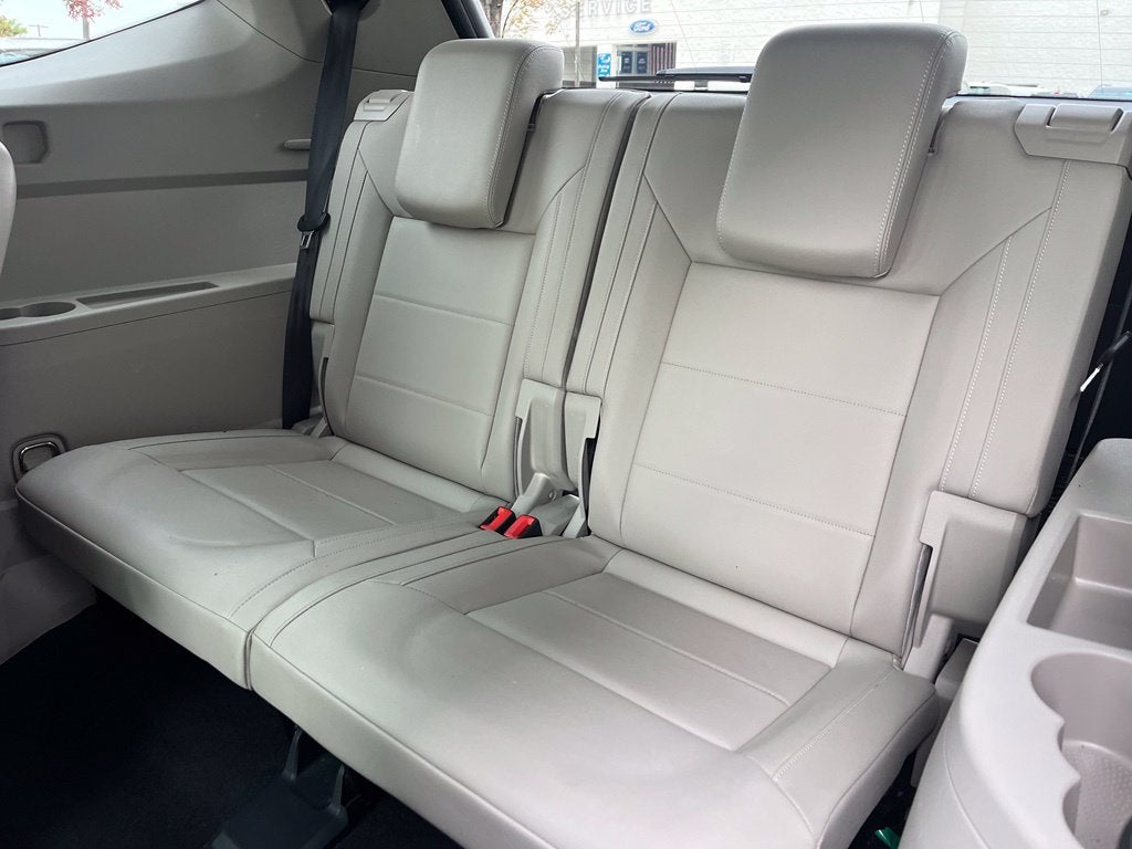 2021 Volkswagen Atlas 3.6L V6 SE w/Technology R-Line AWD | Moonroof | BLIS