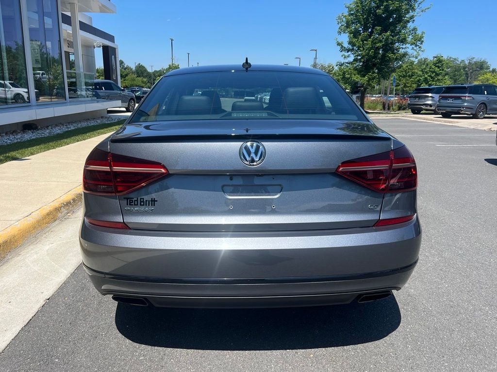 2018 Volkswagen Passat 3.6L V6 GT | Moonroof | Heated Seats