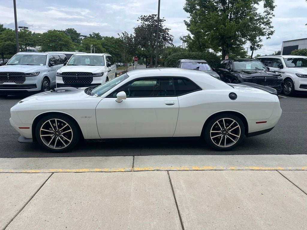 2020 Dodge Challenger R/T | Plus Pkg | Driver Convenience Group | Shaker Pkg