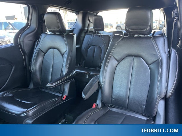 2021 Chrysler Pacifica Hybrid Touring L | 360 Camera | BLIS | | S Appear Pkg