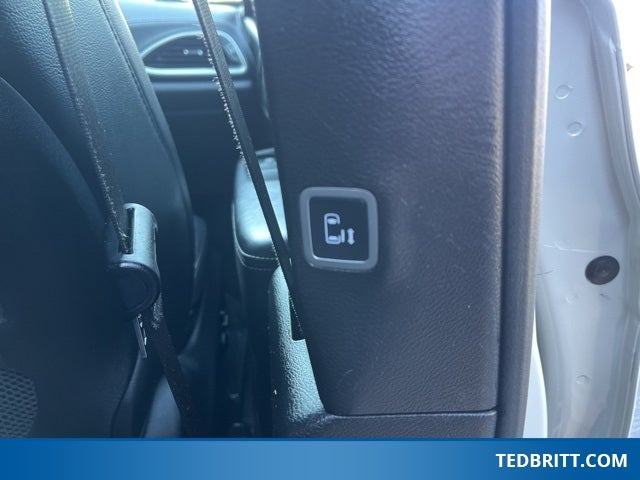 2021 Chrysler Pacifica Hybrid Touring L | 360 Camera | BLIS | | S Appear Pkg