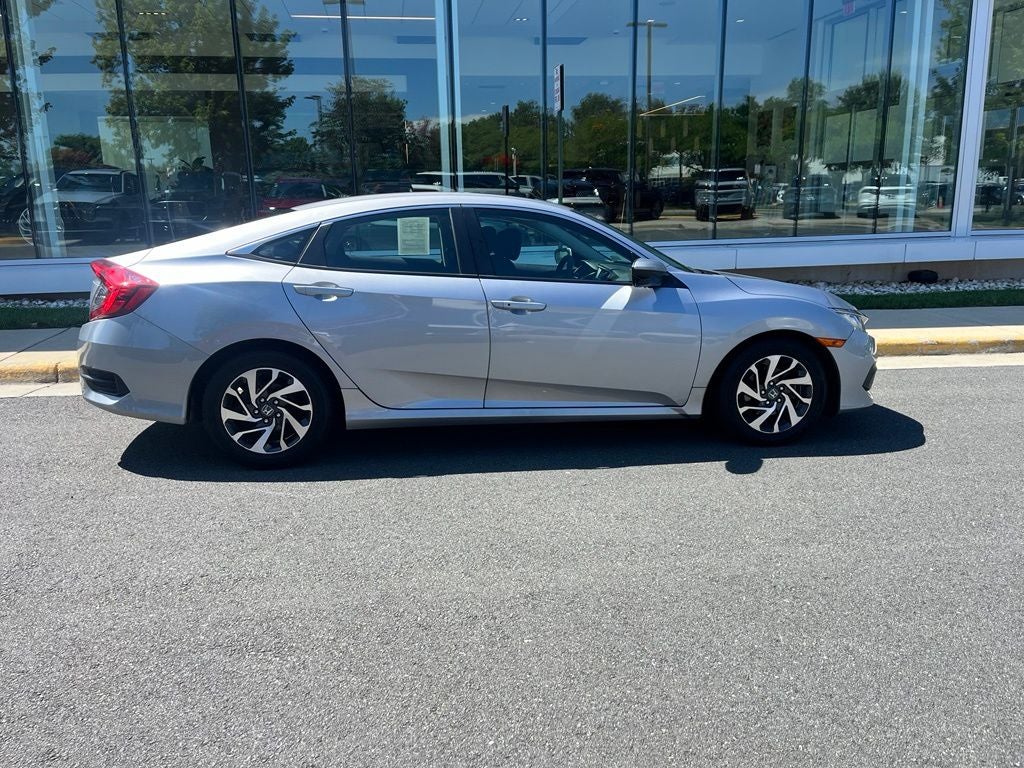 2016 Honda Civic EX | Moonroof | Apple CarPlay/Android Auto