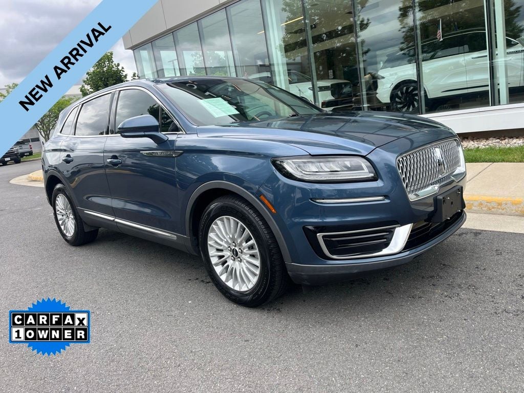 2019 Lincoln Nautilus Standard | Heated Front Seats | BLIS | Hands-Free Liftgate