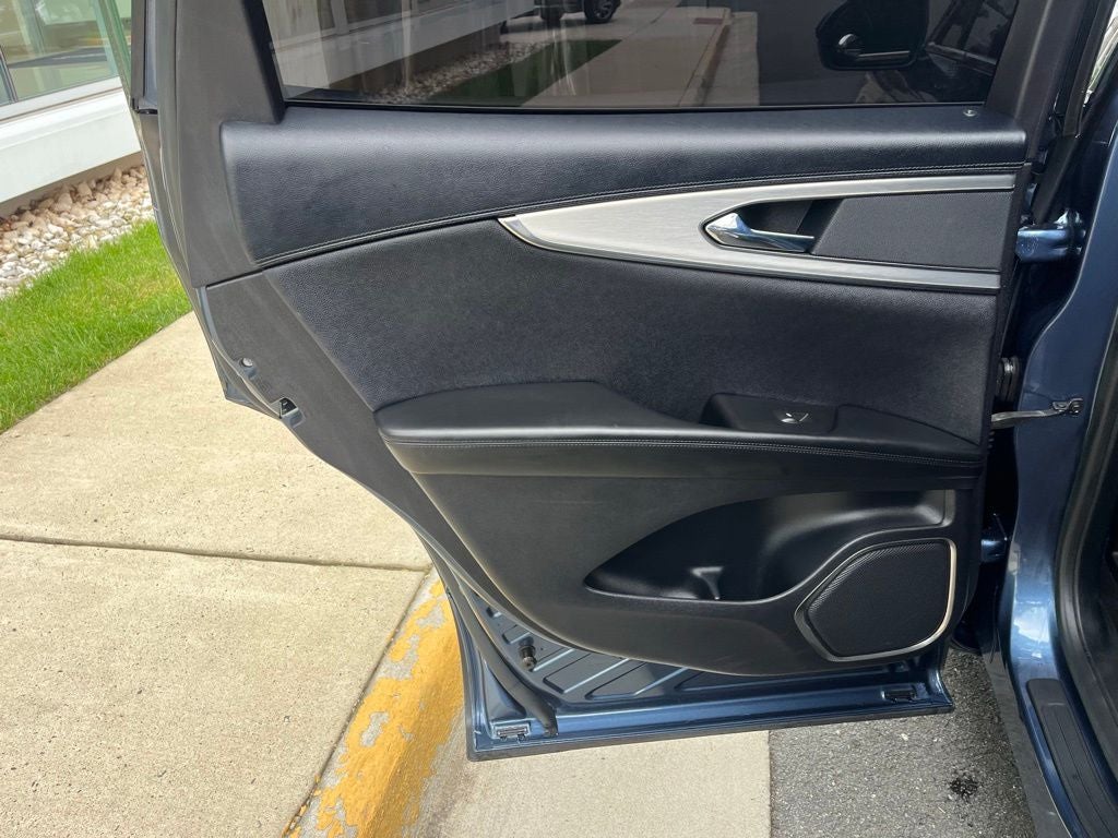 2019 Lincoln Nautilus Standard | Heated Front Seats | BLIS | Hands-Free Liftgate