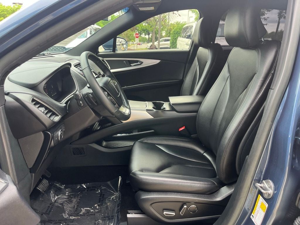 2019 Lincoln Nautilus Standard | Heated Front Seats | BLIS | Hands-Free Liftgate