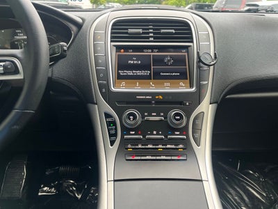 2019 Lincoln Nautilus Standard | Heated Front Seats | BLIS | Hands-Free Liftgate