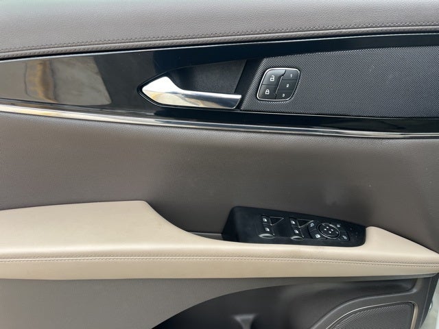 2022 Lincoln Nautilus Reserve AWD | Pano Roof | BLIS | HTD/ Vent Front Seats