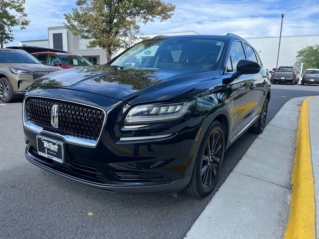 2023 Lincoln Nautilus Reserve AWD | Pano Roof | BLIS | Luxury Package