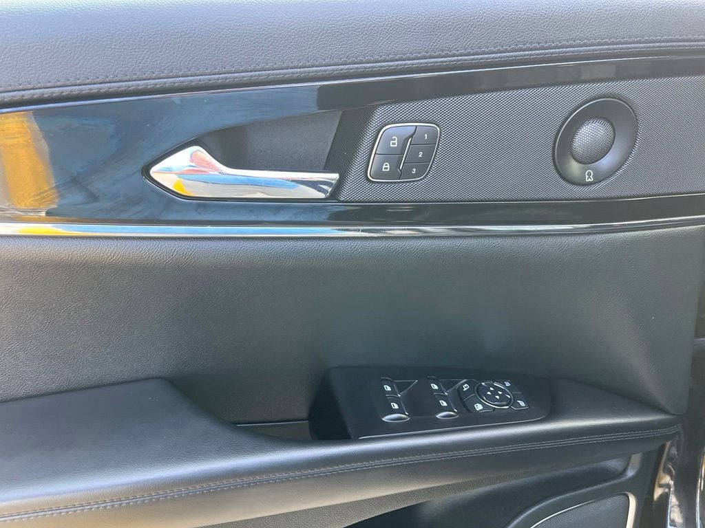 2023 Lincoln Nautilus Reserve AWD | Pano Roof | BLIS | Luxury Package