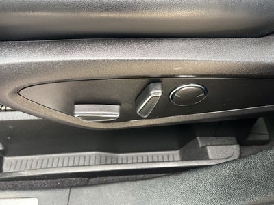 2022 Lincoln Nautilus Reserve AWD | Nav | Pano Roof | BLIS | Heated Seats