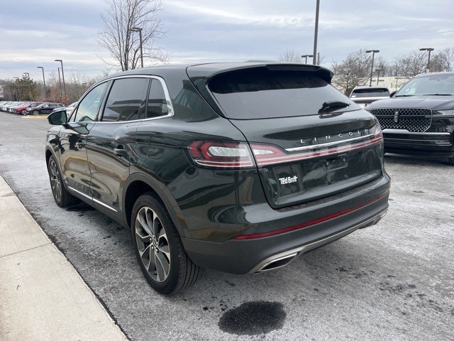 2022 Lincoln Nautilus Reserve AWD | Nav | Pano Roof | BLIS | Heated Seats