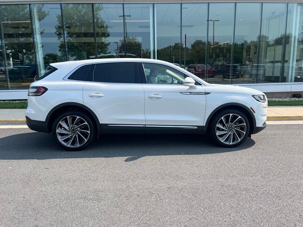 2023 Lincoln Nautilus Reserve AWD | Pano Roof | 360 Cam | BLIS | Tow Pkg