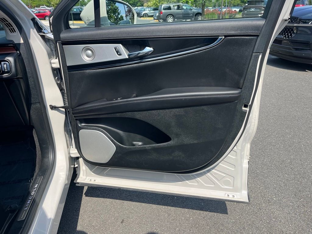 2023 Lincoln Nautilus Reserve II 4WD | Pano Roof | 360 Cam | BLIS | Ultimate Pkg