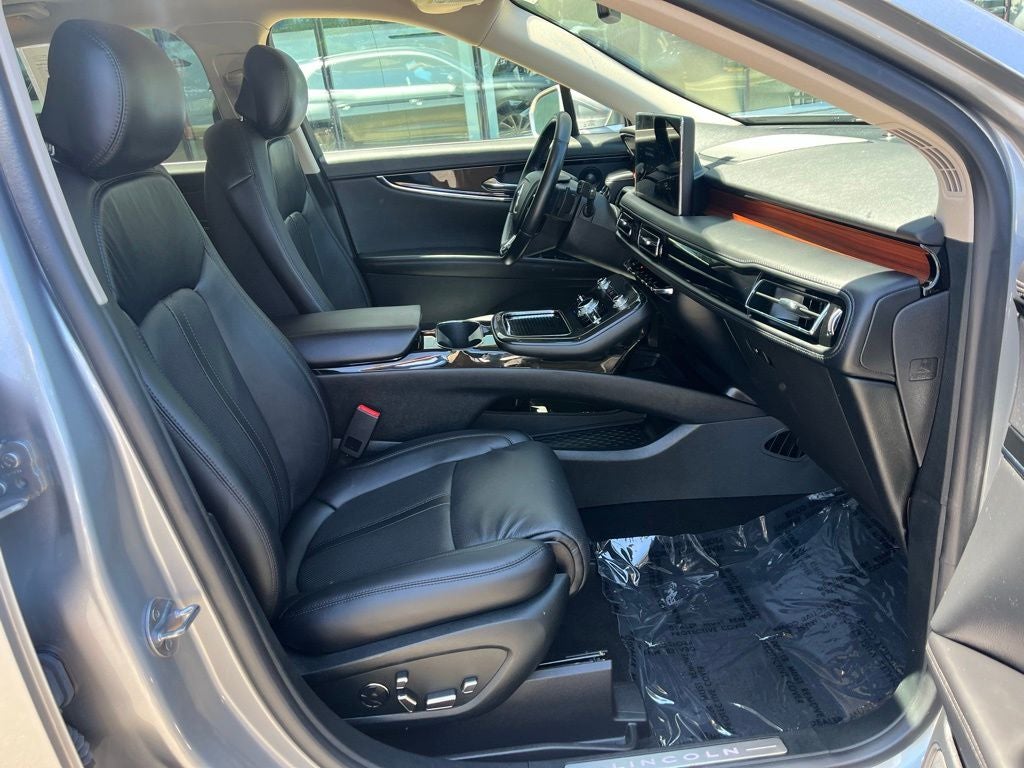 2023 Lincoln Nautilus Reserve AWD | Pano Roof | 360 Cam | BLIS | Co-Pilot360+