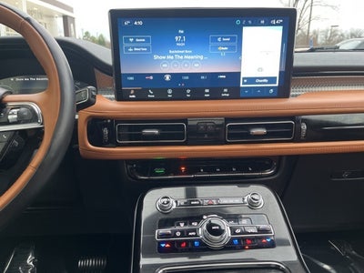 2023 Lincoln Nautilus Black Label AWD | Pano Roof | 360 Camera | Tow Pkg