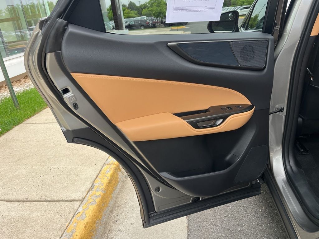 2022 Lexus NX 350 Premium AWD | Moonroof | BLIS | Safety System 3.0