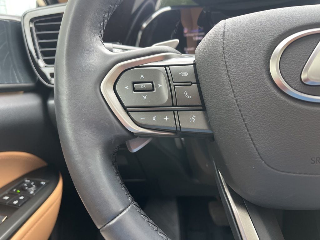 2022 Lexus NX 350 Premium AWD | Moonroof | BLIS | Safety System 3.0