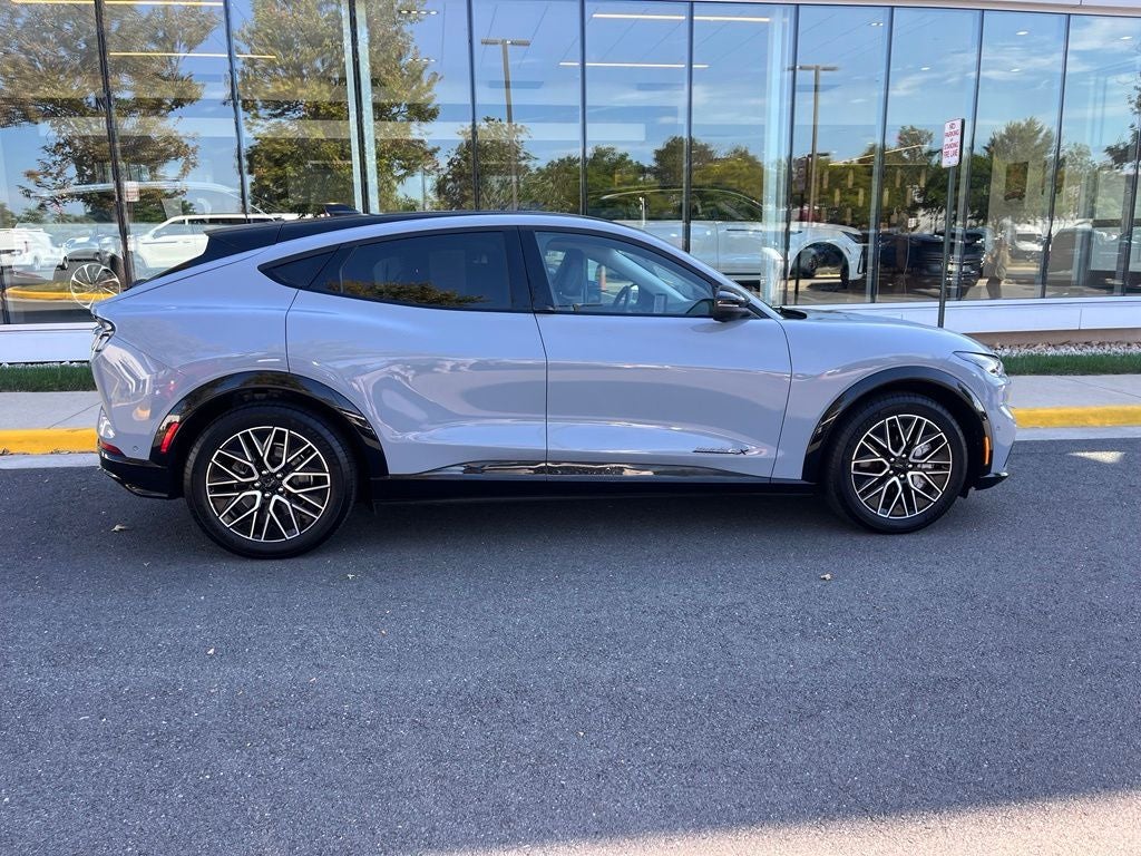 2024 Ford Mustang Mach-E Premium AWD | Pano Roof | 360 Cam | Htd/Vnt Seats