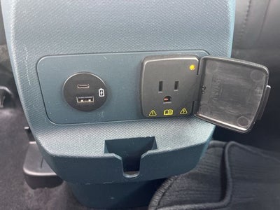 2024 Ford Maverick Lariat AWD | Moonroof | 4K Tow Pkg | Black Appearance Pkg