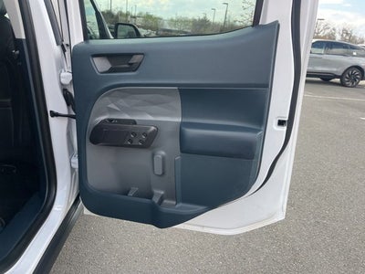 2024 Ford Maverick Lariat AWD | Moonroof | 4K Tow Pkg | Black Appearance Pkg