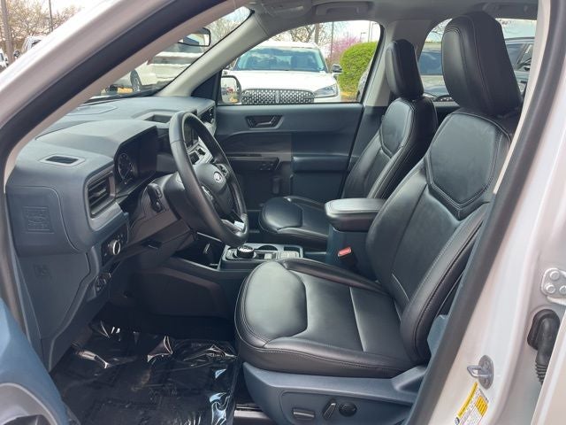 2024 Ford Maverick Lariat AWD | Moonroof | 4K Tow Pkg | Black Appearance Pkg