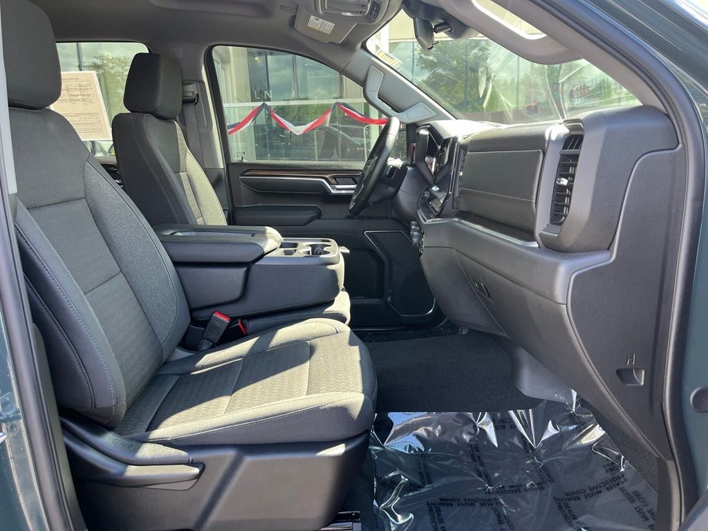 2026 Chevrolet Silverado 1500 LT Trail Boss 4WD | Group 2LT | Z71 Off-Road Pkg