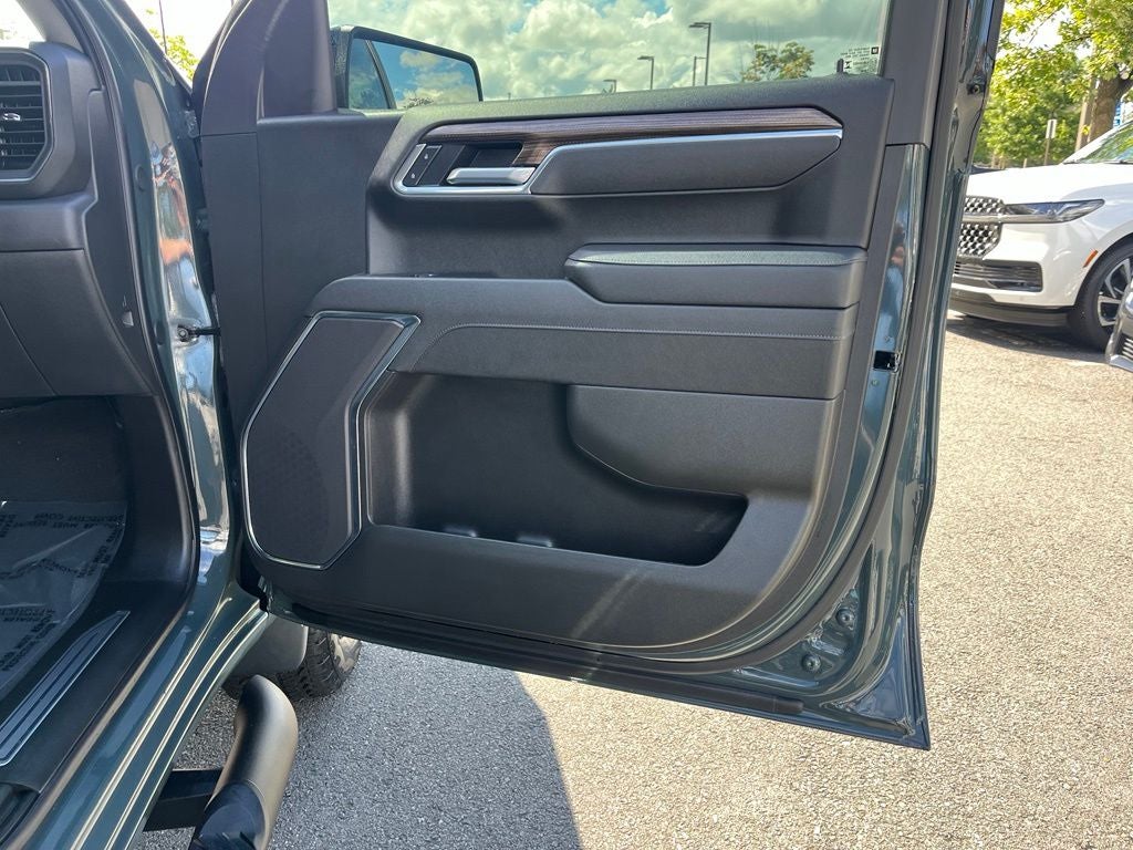 2026 Chevrolet Silverado 1500 LT Trail Boss 4WD | Group 2LT | Z71 Off-Road Pkg