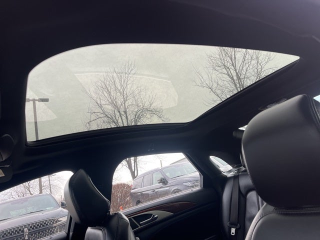 2020 Lincoln MKZ Reserve AWD | Nav | Pano Roof | BLIS