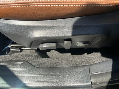 2018 Subaru Outback 2.5i Touring AWD | Moonroof | BLIS | Adaptive Cruise