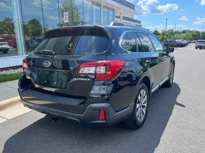 2018 Subaru Outback 2.5i Touring AWD | Moonroof | BLIS | Adaptive Cruise