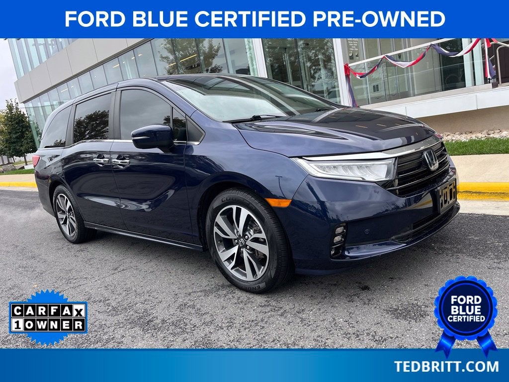 2021 Honda Odyssey Touring | Nav | Moonroof | BLIS | Heated Seats