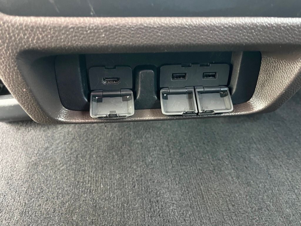2019 Honda Odyssey Elite | Nav | Moonroof | BLIS | Rear Entertainment